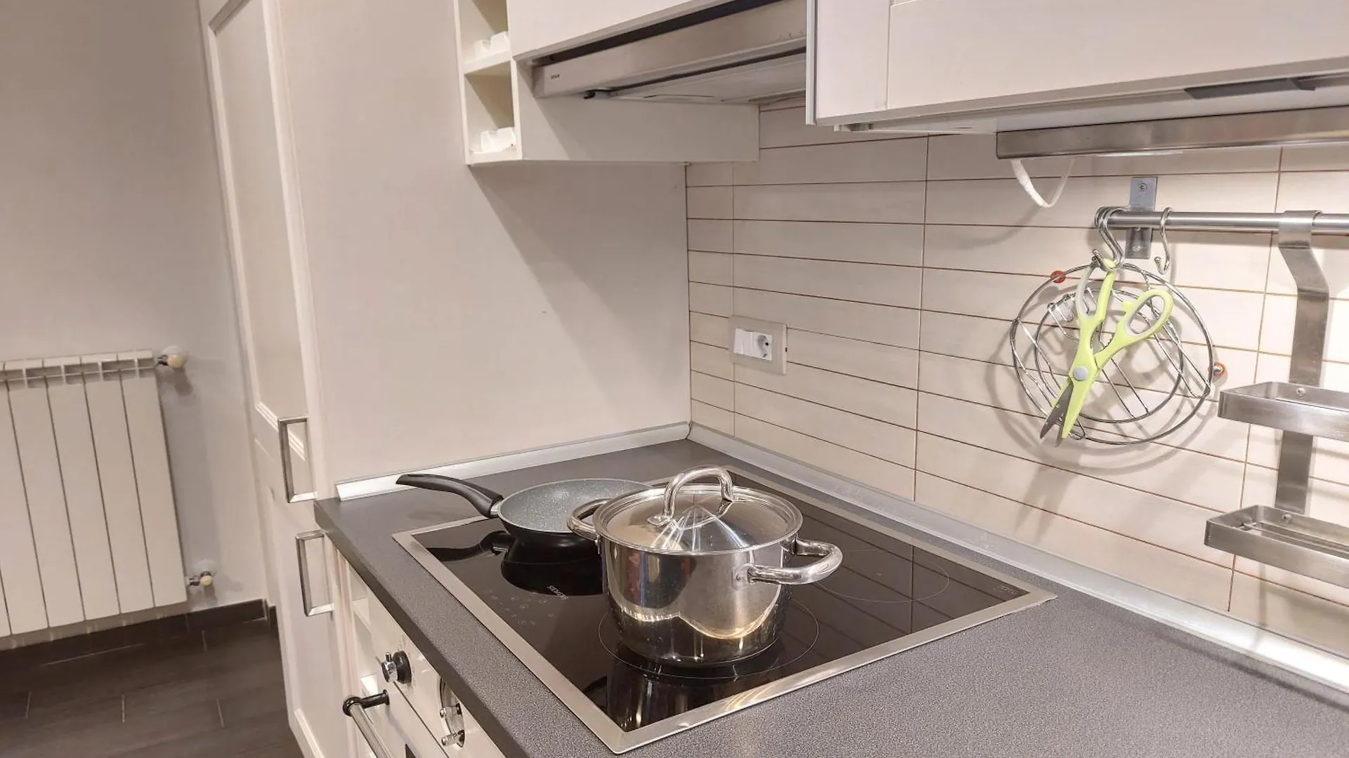 Vicere Apartment With Ac And Wi-Fi - Happy Rentals 카타니아